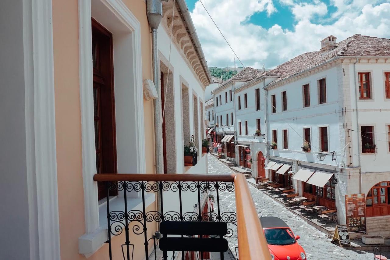 Hotel Argjiro Gjirokastër Buitenkant foto